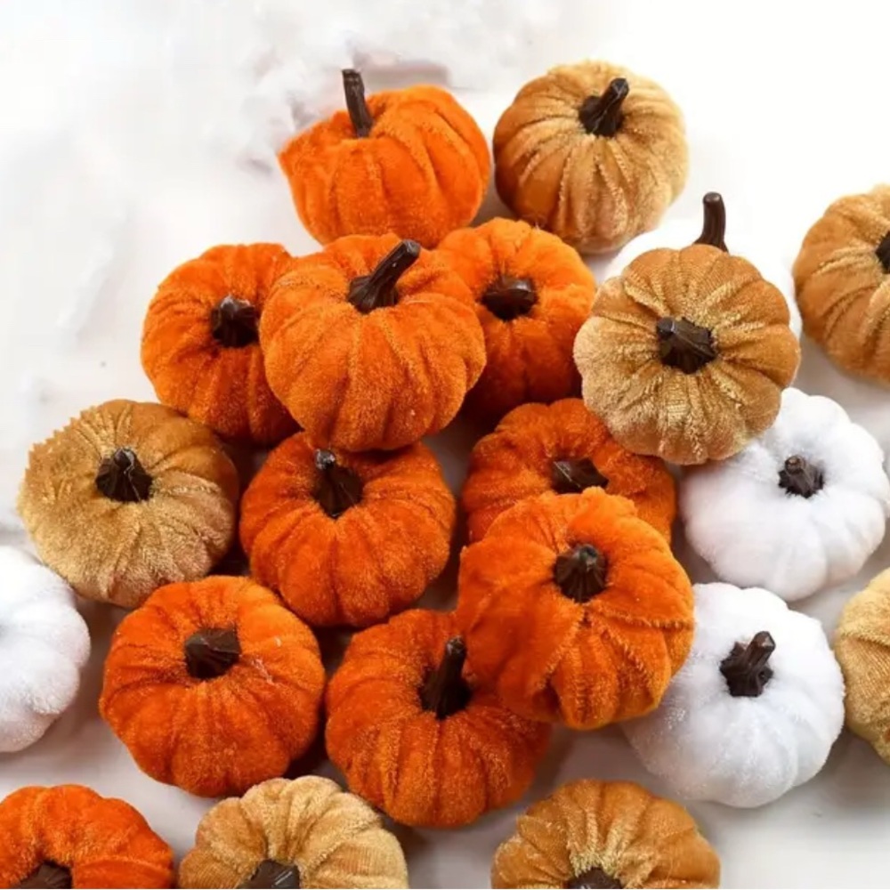 WIN A PUMPKIN- WIN THAT SPOT- REVEAL ONCE ALL SPOTS ARE FILLED!